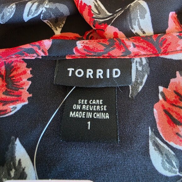 NEW Torrid Black & Red Cami Floral Rose Georgette Hi Lo Top Blouse Size 1 1X - Picture 5 of 7